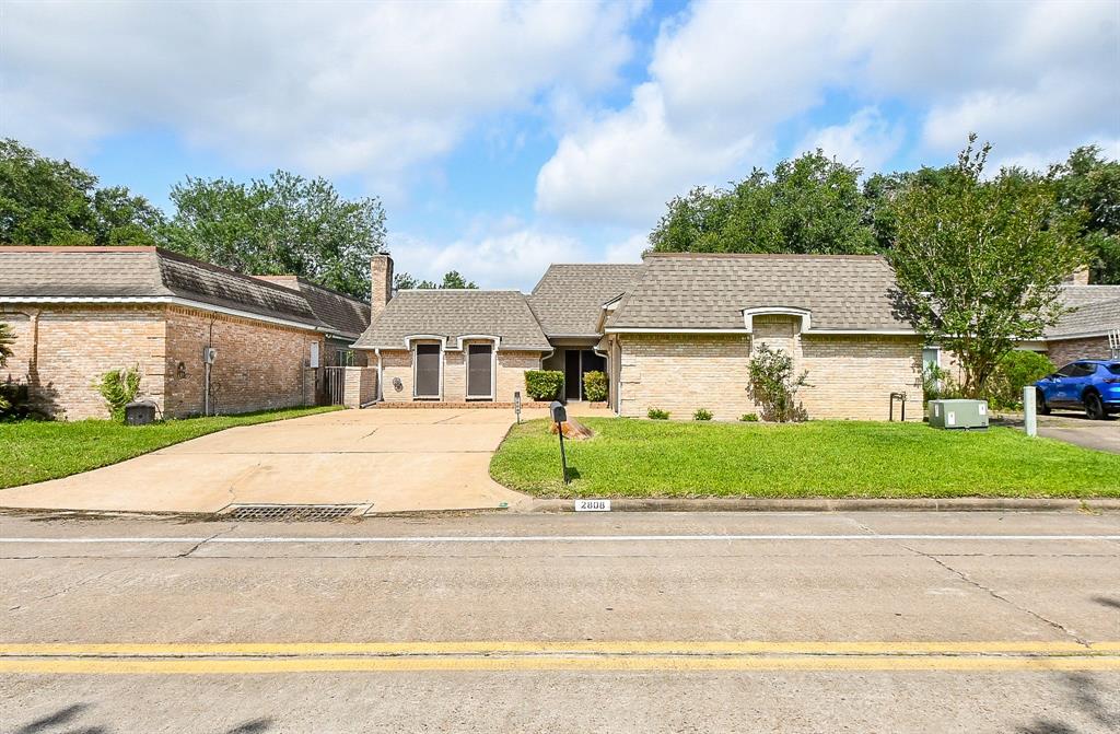 2808 Cypress Point Drive