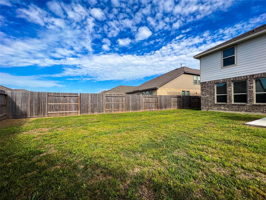 13230 Moorlands Hills Drive, Humble, Texas image 40