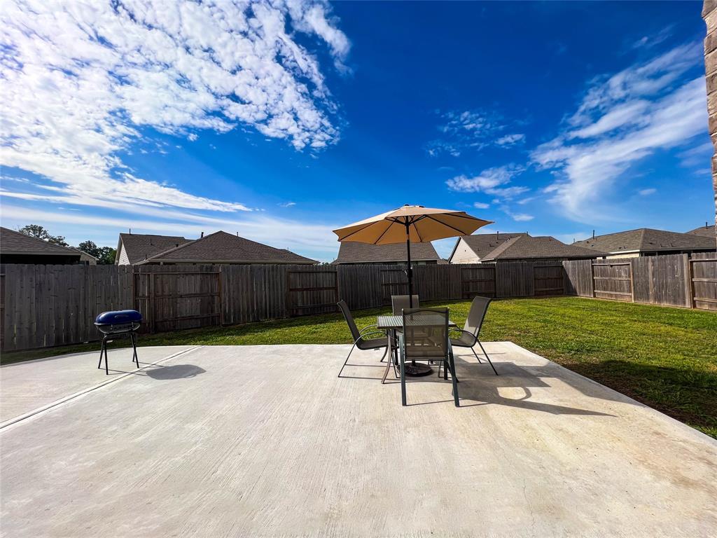 13230 Moorlands Hills Drive, Humble, Texas image 37