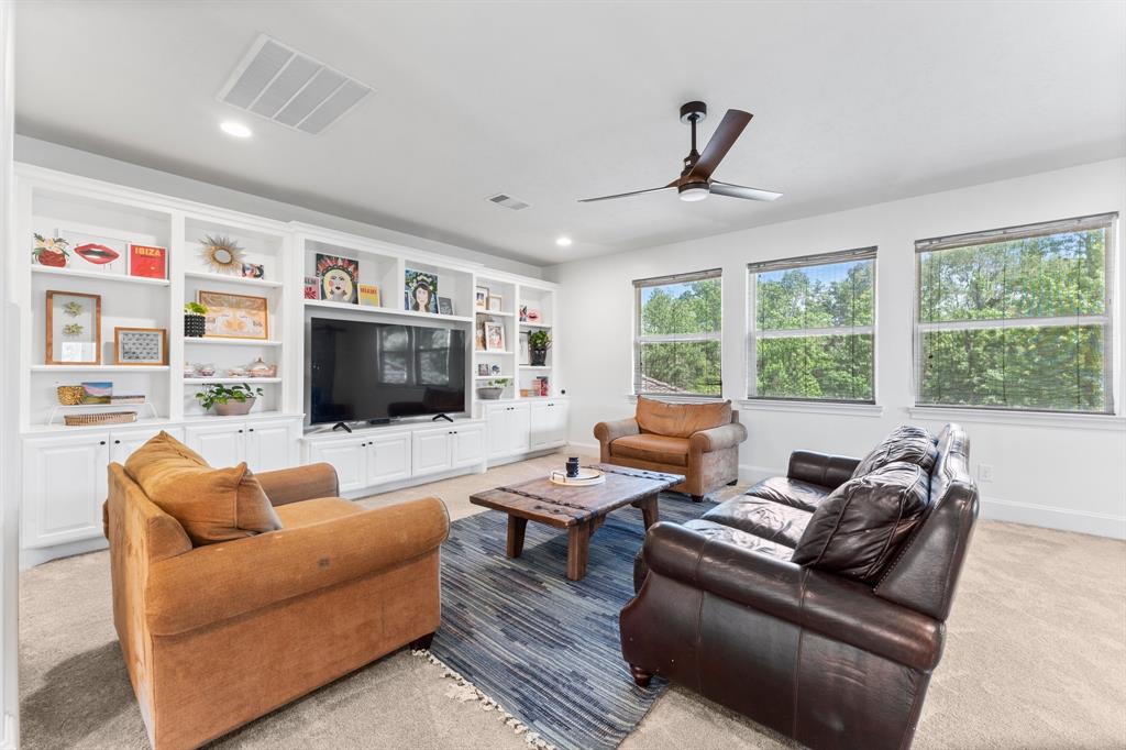 4631 Silver Jade Drive, Spring, Texas image 31