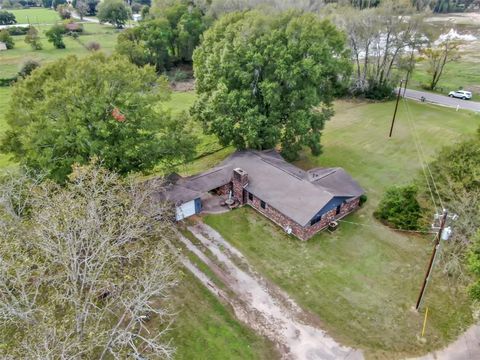 A home in Conroe