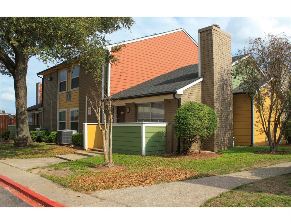 2431 FM 1960 Rd W Parkway 354