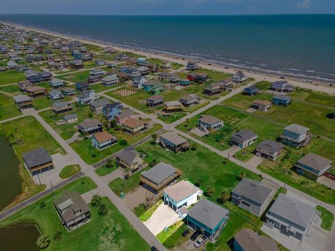 A home in Crystal Beach