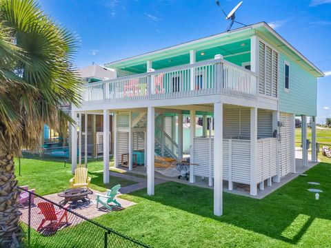 A home in Crystal Beach