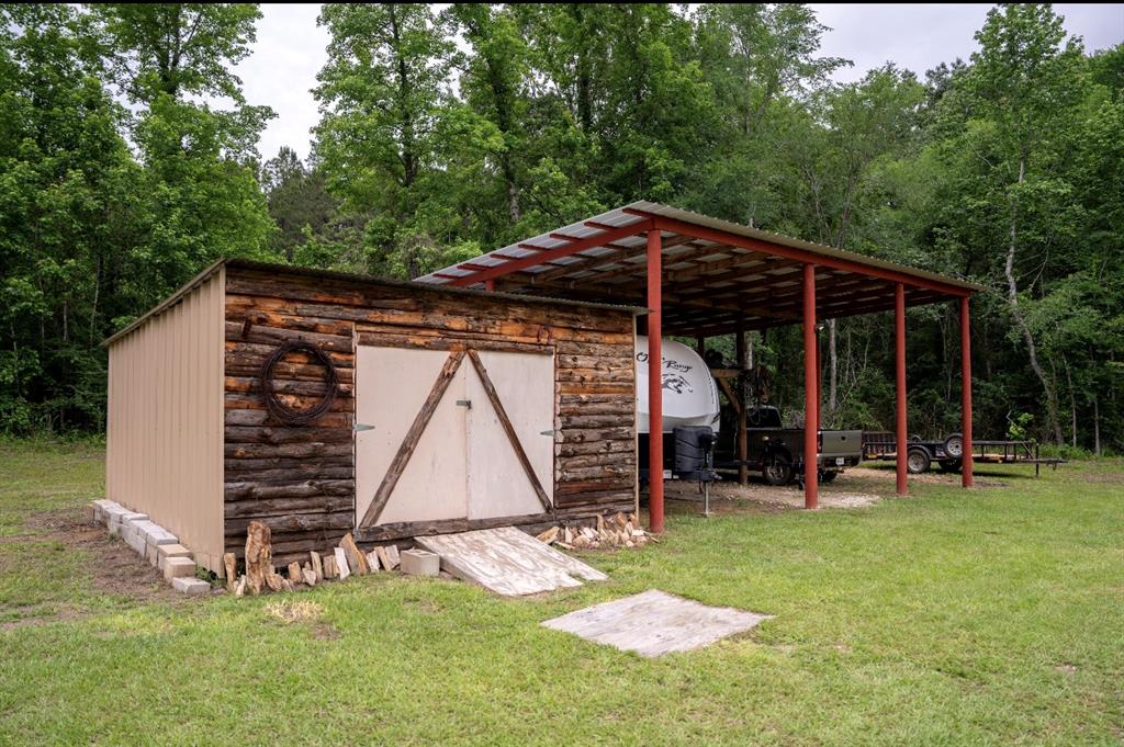 429 County Road 1130, Crockett, Texas image 3