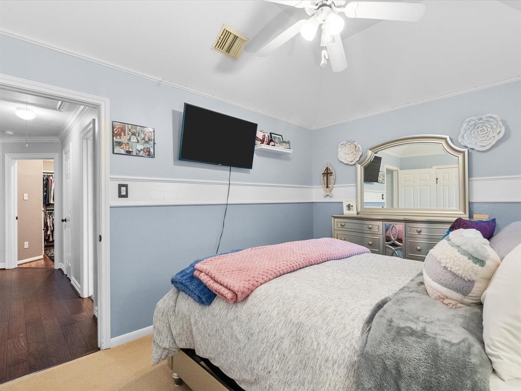 2040 Pembroke Bay Drive, League City, Texas image 43