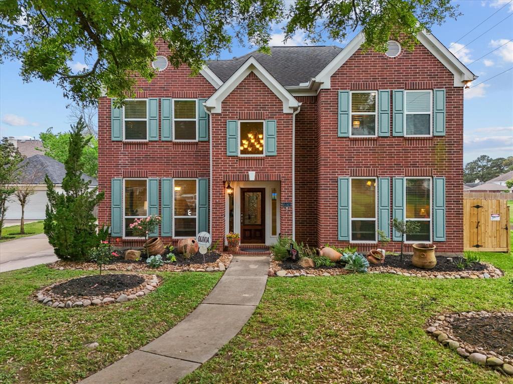 2040 Pembroke Bay Drive, League City, Texas image 3