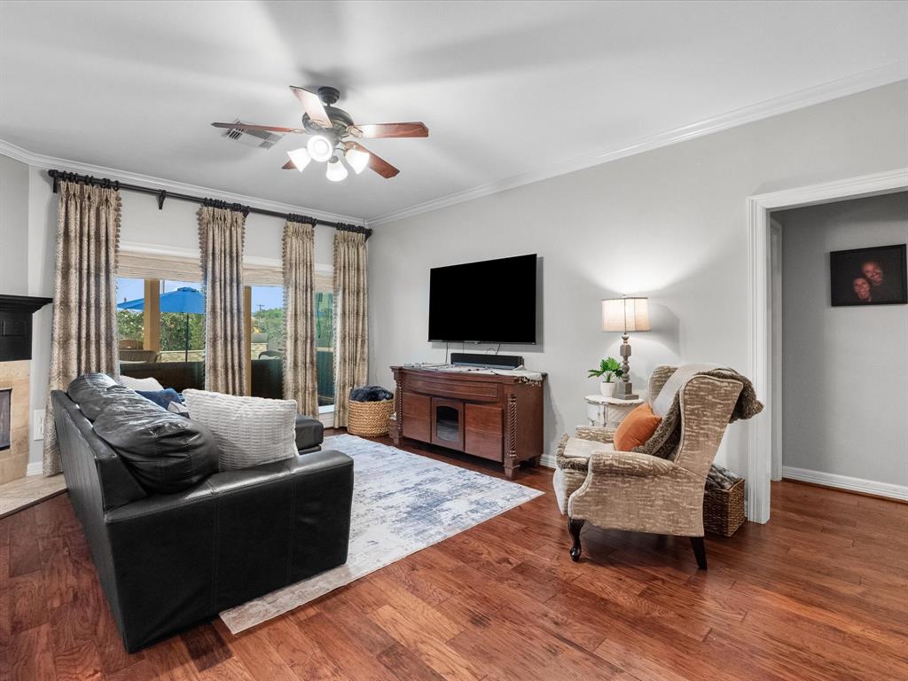 2040 Pembroke Bay Drive, League City, Texas image 18