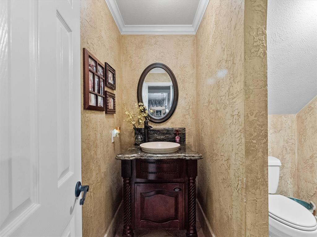 2040 Pembroke Bay Drive, League City, Texas image 29