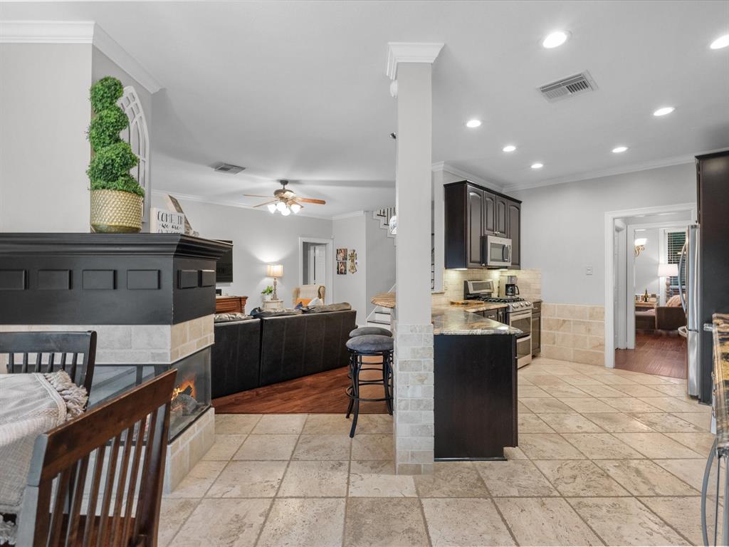 2040 Pembroke Bay Drive, League City, Texas image 23