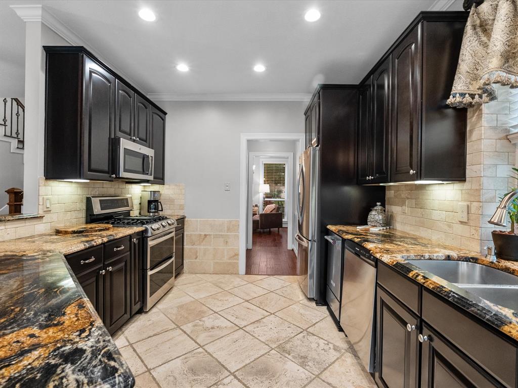 2040 Pembroke Bay Drive, League City, Texas image 26