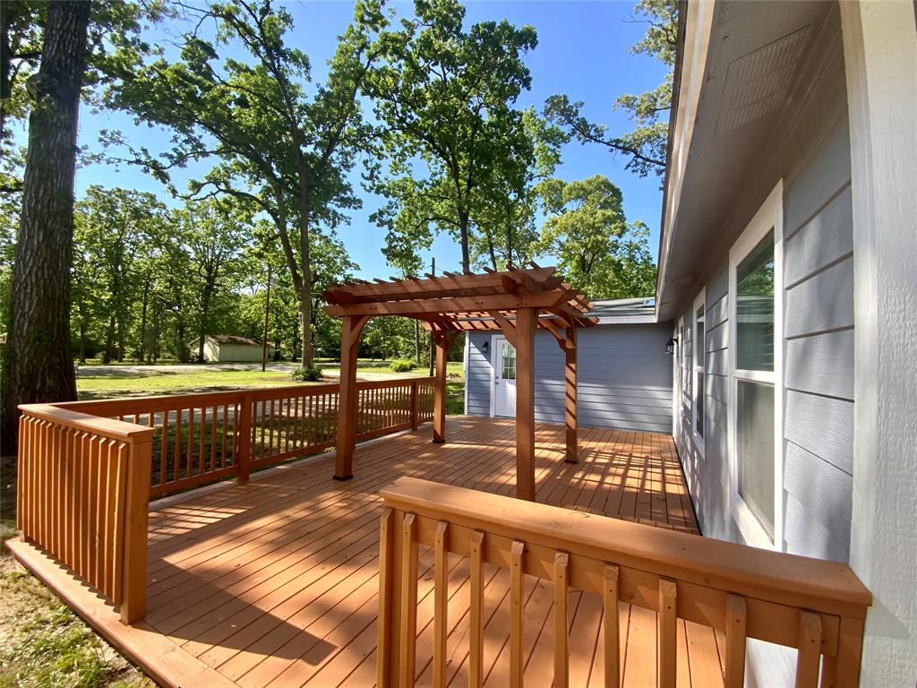 172 Pine Needle St