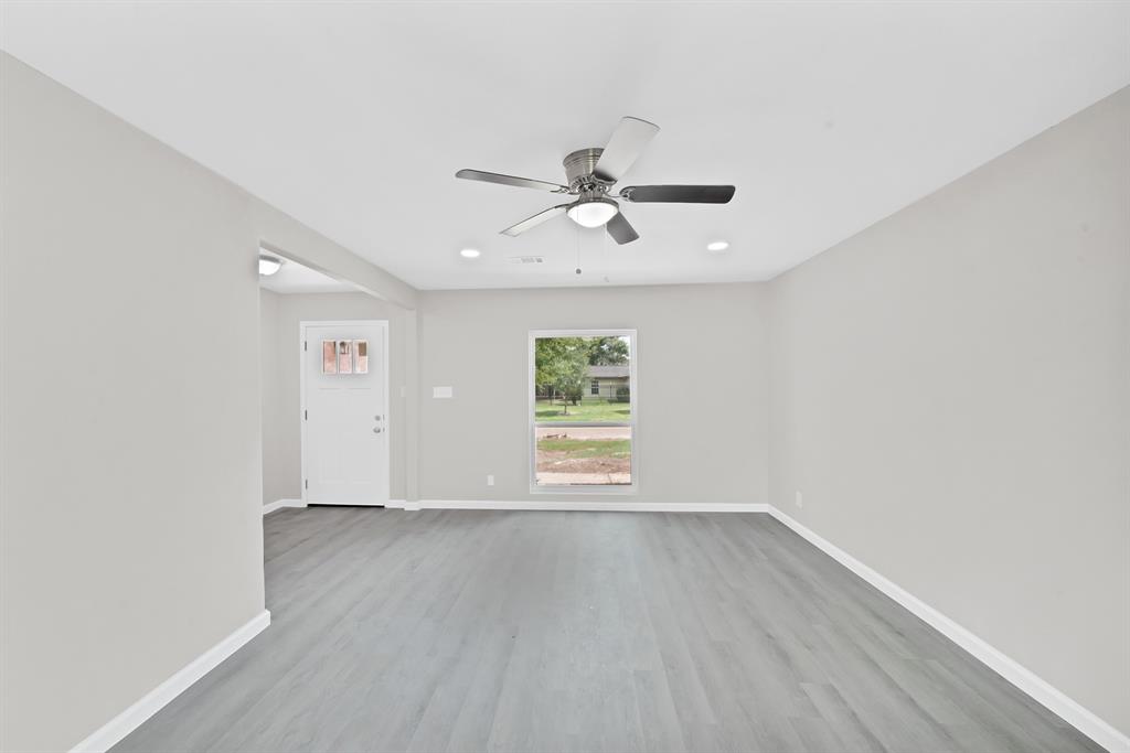 714 Ivy Hollow Street St, Channelview, Texas image 7