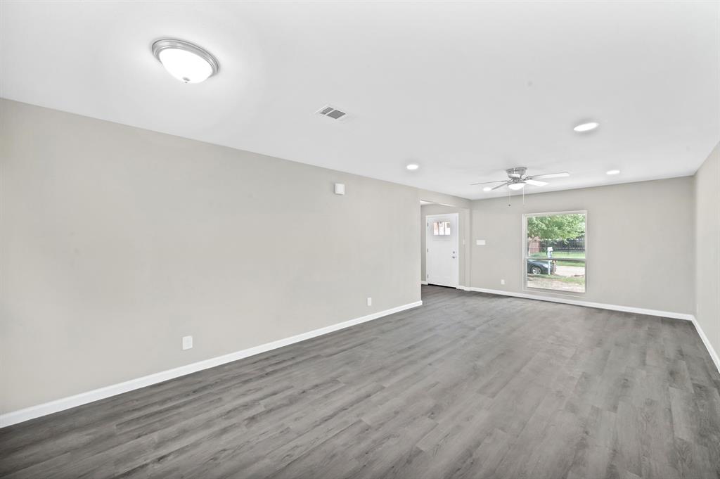 714 Ivy Hollow Street St, Channelview, Texas image 6