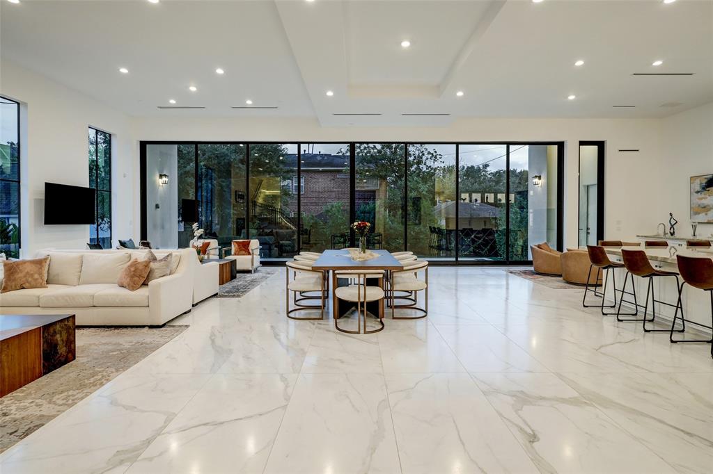View Houston, TX 77030 house