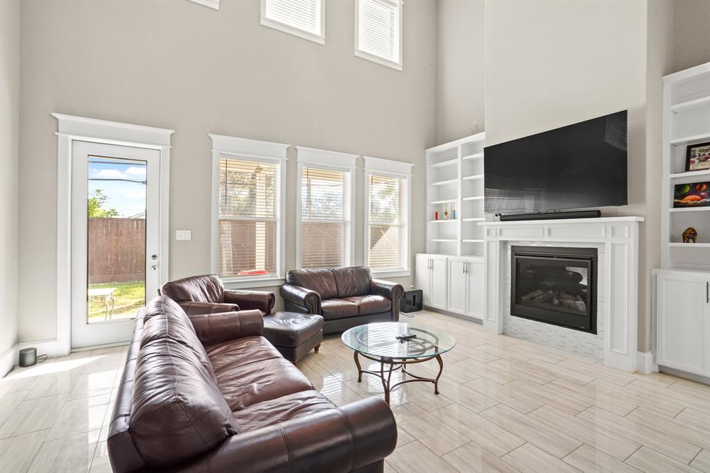 1902 Stillwood Drive, Houston, Texas image 18