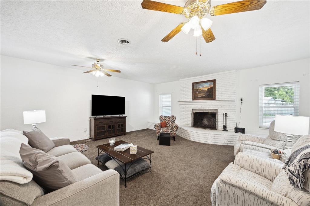 3224 Patricia Lane, Pearland, Texas image 6