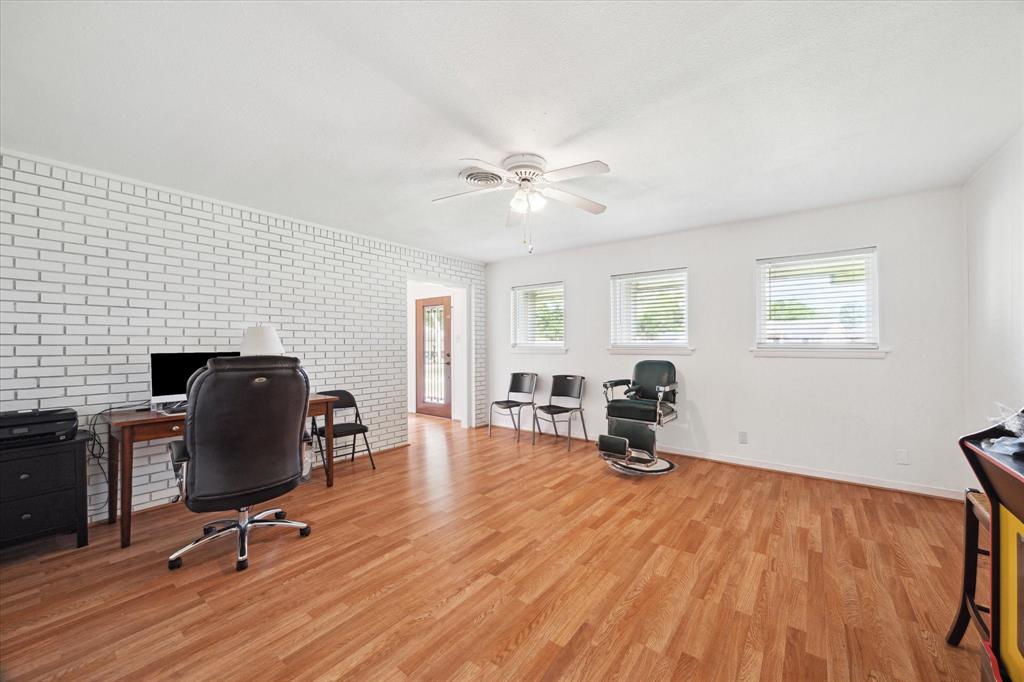 3224 Patricia Lane, Pearland, Texas image 4