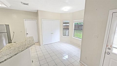 Single Family Residence in Houston TX 13631 Sable Lane 13.jpg