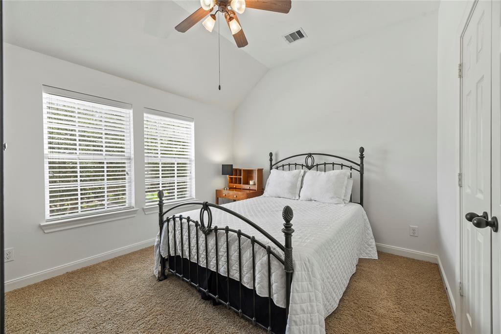 9210 Cold Hollow Lane, Missouri City, Texas image 36