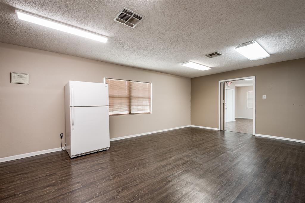206 S Fenner Avenue, Cleveland, Texas image 7