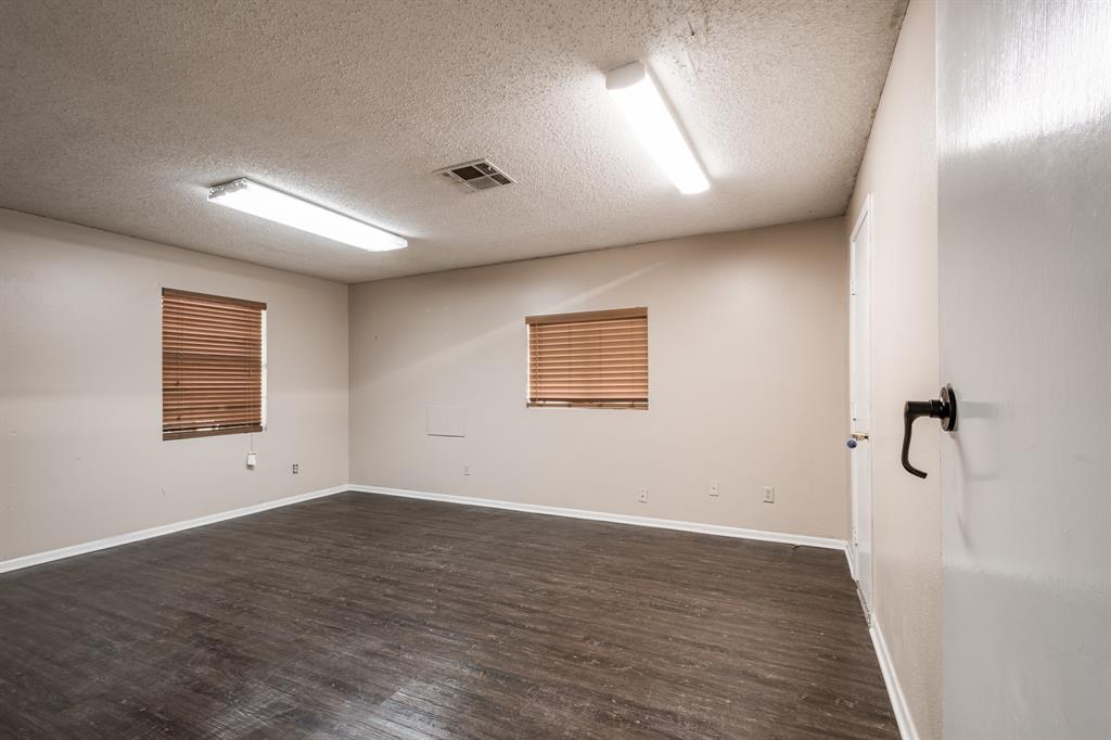 206 S Fenner Avenue, Cleveland, Texas image 13