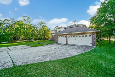 A home in Shoreacres