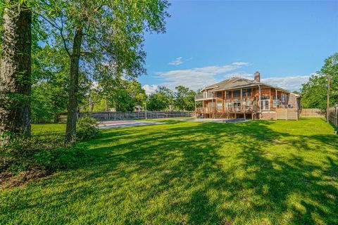 A home in Shoreacres