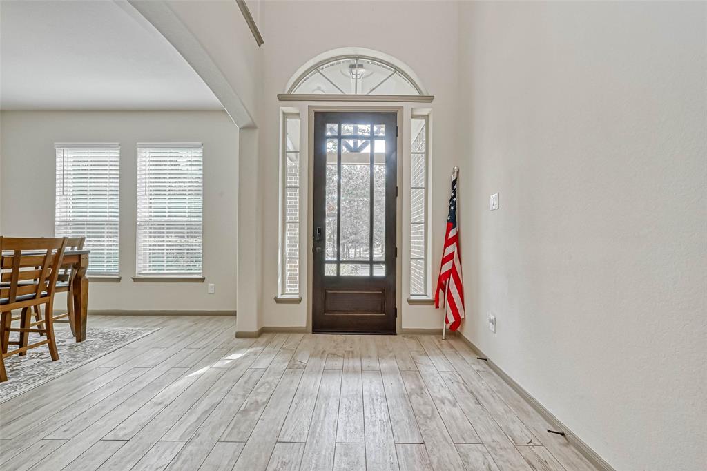 127 Teralyn Grove Loop