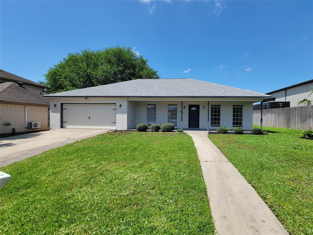 9267 Inlet Circle, Montgomery, Texas image 1