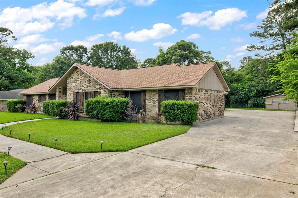 206 Verna Street, Jasper, Texas image 3