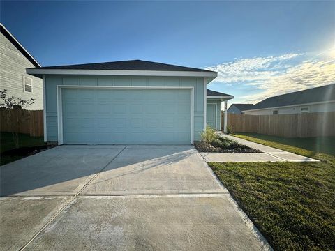 A home in Angleton