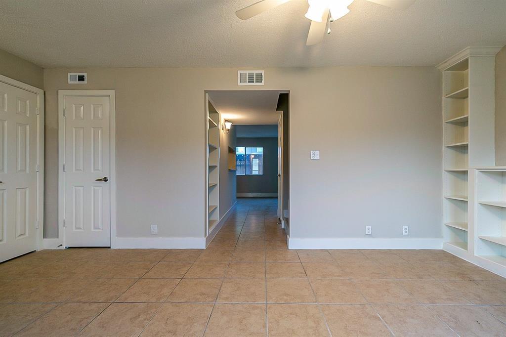 11002 Hammerly Boulevard 209