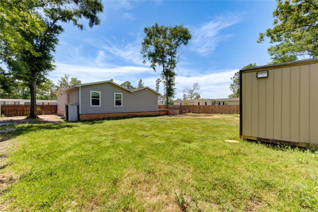 16569 Kingsbury Drive, Conroe, Texas image 10