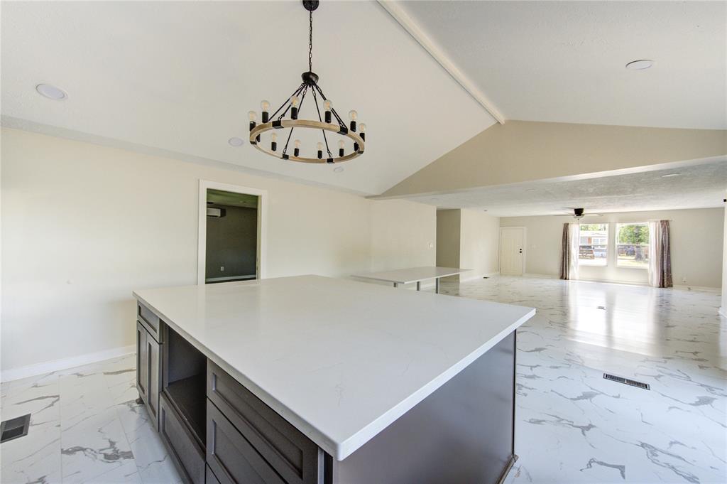 16569 Kingsbury Drive, Conroe, Texas image 32