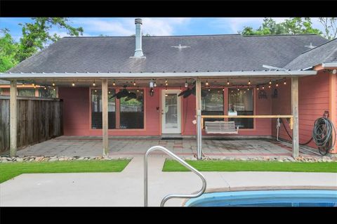 A home in Clute