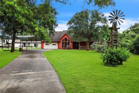 A home in Clute