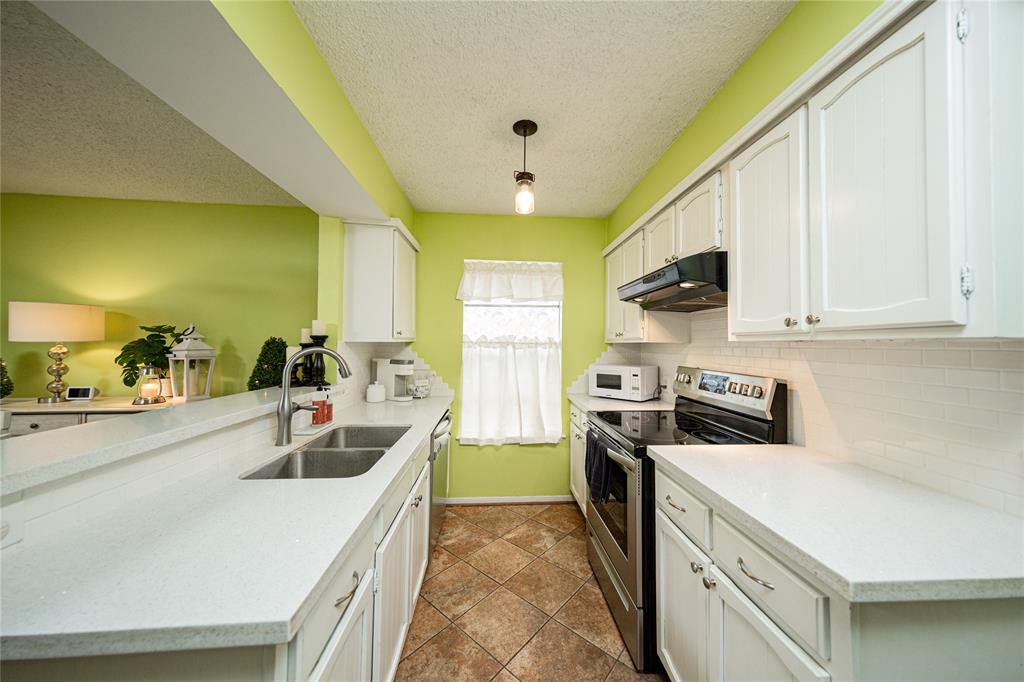 2026 Briar Ridge Drive, Rosenberg, Texas image 11