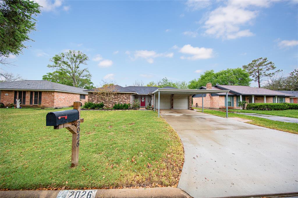 2026 Briar Ridge Drive, Rosenberg, Texas image 1