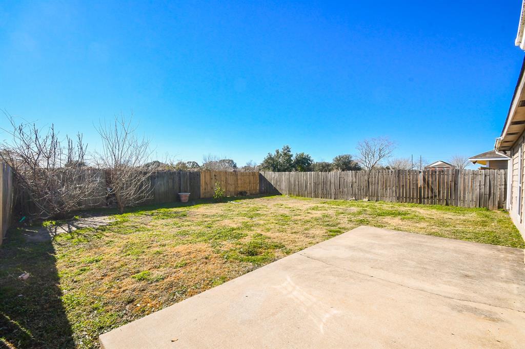 3519 Brook Shadow Drive, Brookshire, Texas image 20