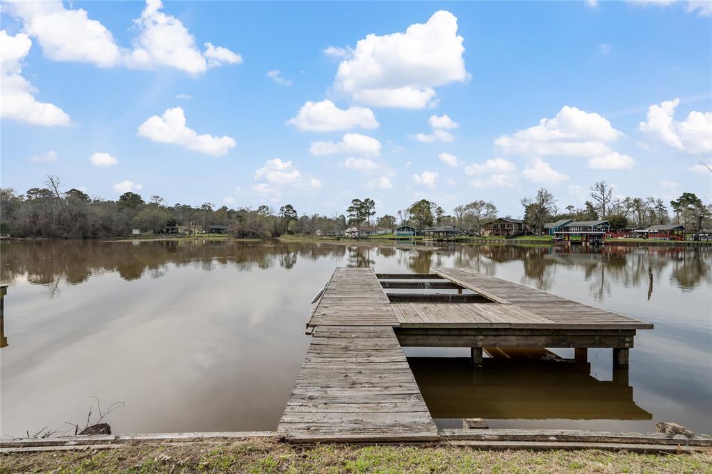 1341 Creeklake Drive, Onalaska, Texas image 17