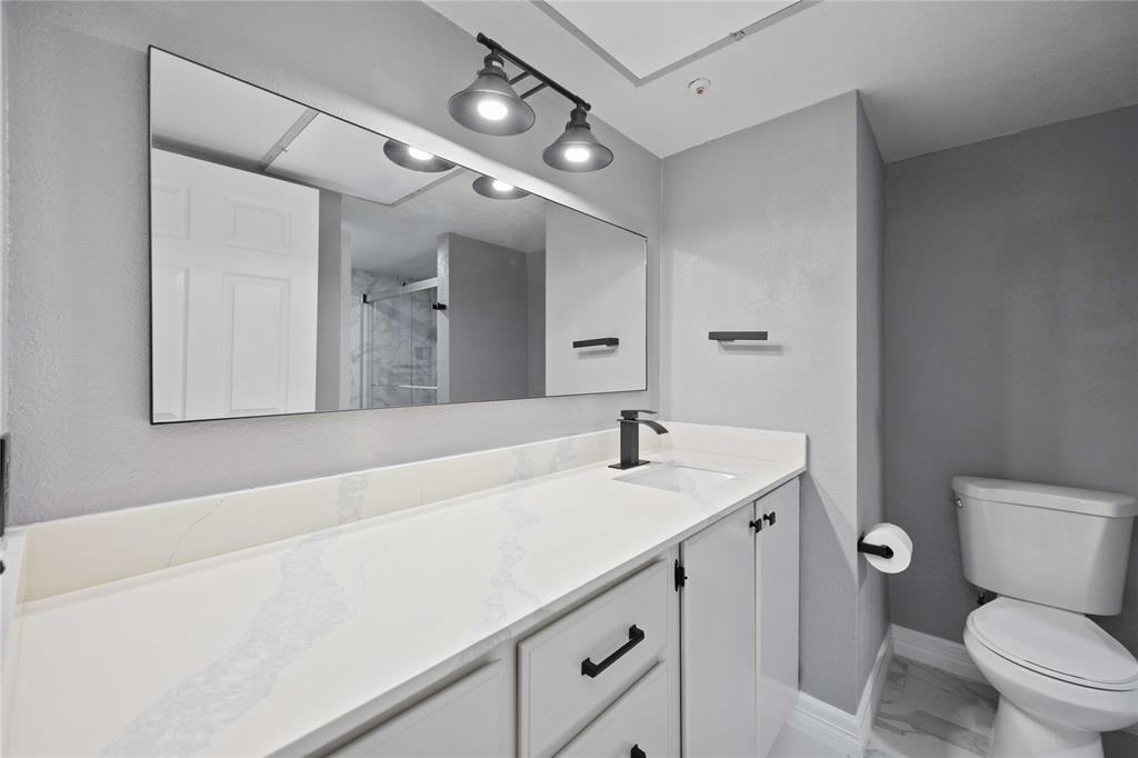 8425 Hearth Drive #35, Houston, Texas image 12