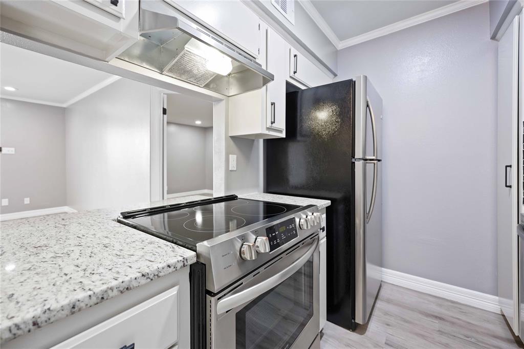 8425 Hearth Drive #35, Houston, Texas image 19