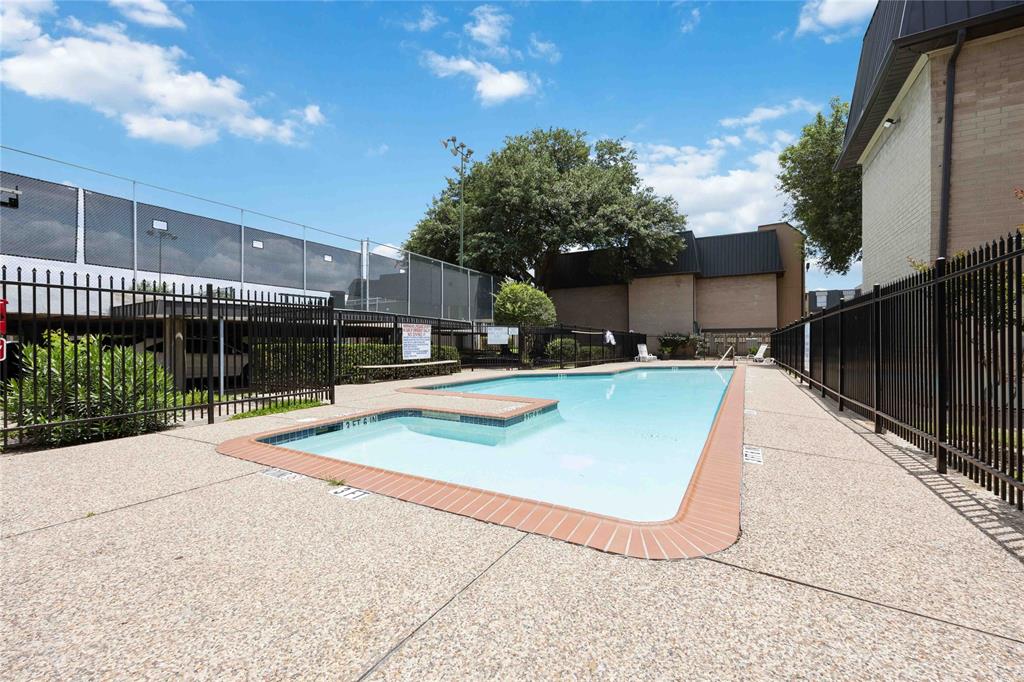 8425 Hearth Drive #35, Houston, Texas image 21