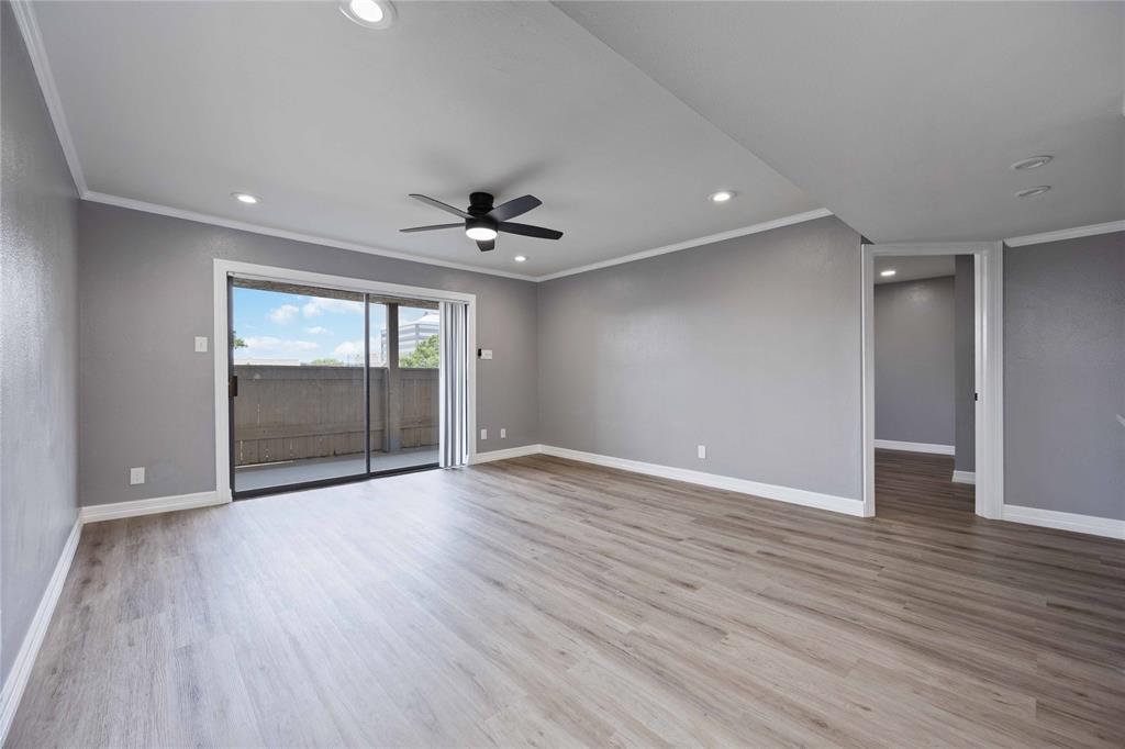 8425 Hearth Drive #35, Houston, Texas image 2