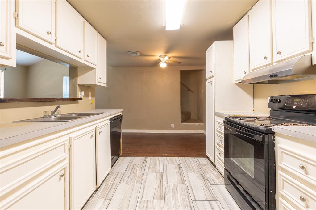 4111 Brown Street, Bacliff, Texas image 10