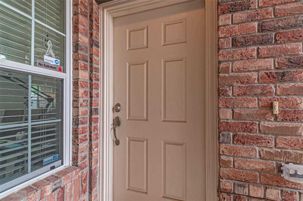 10530 Willow Park View
