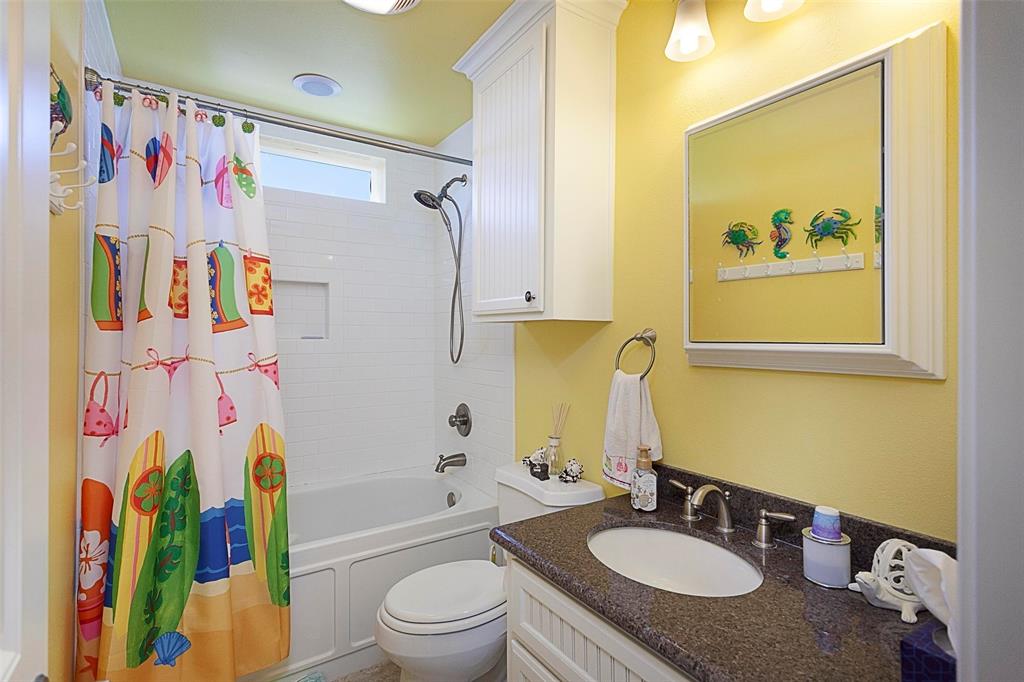 2100 Mills, Crystal Beach, Texas image 21