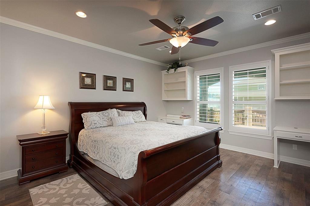 2100 Mills, Crystal Beach, Texas image 16