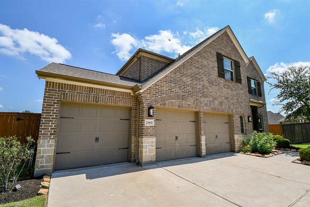 23402 Skylark Falls Trail, Katy, Texas image 6